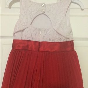 Girls dress